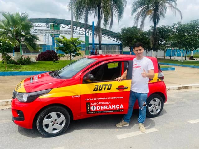 Foto 5 de Auto Escola Liderança, Auto Escolas em Nova Serrana - MG