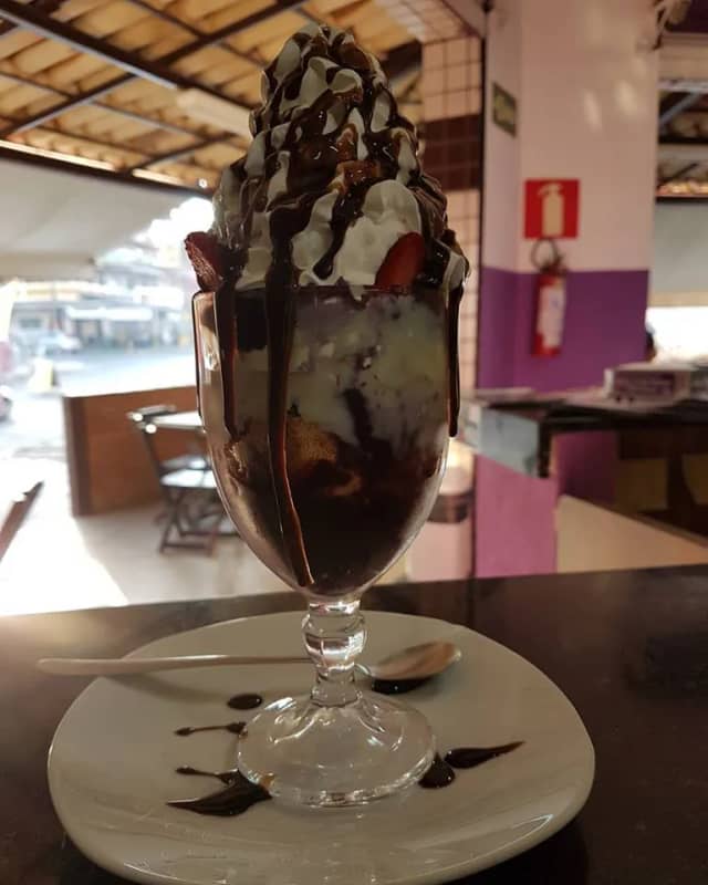 Foto 10 de Açai Tropical, Açaí e Sorveteria em Divinópolis - MG