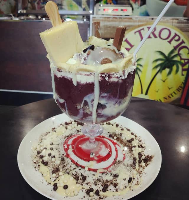 Foto 4 de Açai Tropical, Açaí e Sorveteria em Divinópolis - MG