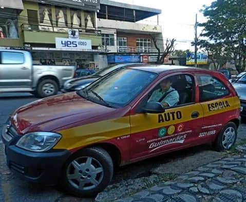 Foto 3 de Auto Escola Guimarães, Auto Escolas em Divinópolis - MG